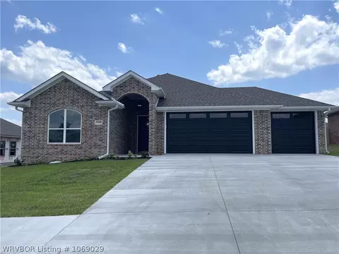 9118 Wayne Xing, Fort Smith, AR 72916