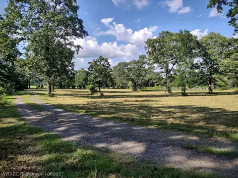 21189 Quays Rd, Cameron, OK 74932 photo 10