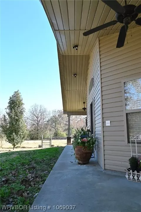 21189 Quays Rd, Cameron, OK 74932 photo 8