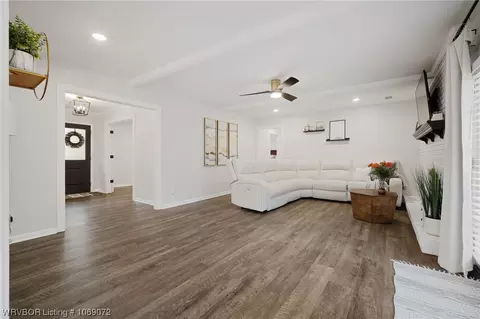 1700 Burnham Rd, Fort Smith, AR 72903 photo 8