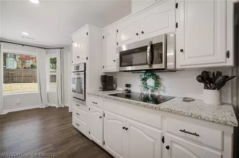 1700 Burnham Rd, Fort Smith, AR 72903 photo 15