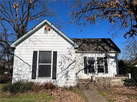 1515 S S St, Fort Smith, AR 72901