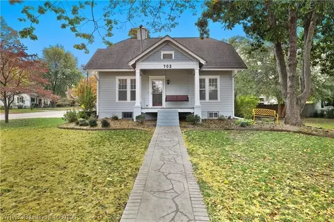 702 5th St, Rogers, AR 72756