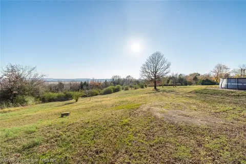 401 Hendrix St, Altus, AR 72821 photo 26