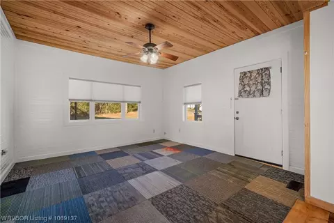 401 Hendrix St, Altus, AR 72821 photo 6