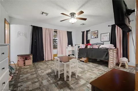 Bedroom - 508 Timber Ridge Rd, Howe, OK 74940 photo 5 of 8