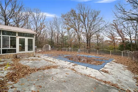 Exterior - 508 Timber Ridge Rd, Howe, OK 74940 photo 5 of 11