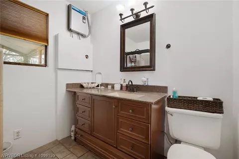 Bath - 508 Timber Ridge Rd, Howe, OK 74940 photo 1 of 4