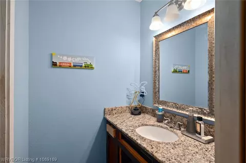 Bath - 502 Meadows Ln, Pocola, OK 74902 photo 5 of 6
