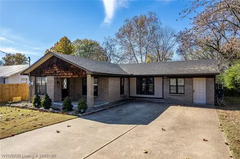 4912 S 22nd St, Fort Smith, AR 72901