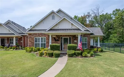 30 Stonegate Ct, Fort Smith, AR 72916 photo 3