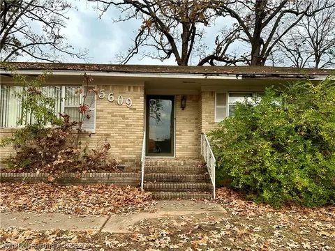 5609 Grand Ave, Fort Smith, AR 72904 photo 2
