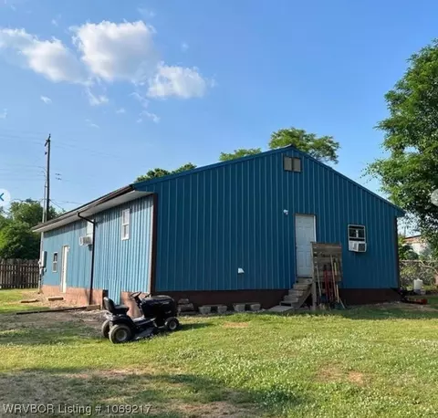 301 And 305 Choctaw St, Arkoma, OK 74901
