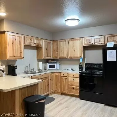 Kitchen - 3107 Harmony Rd, Alma, AR 72921 photo 6 of 7