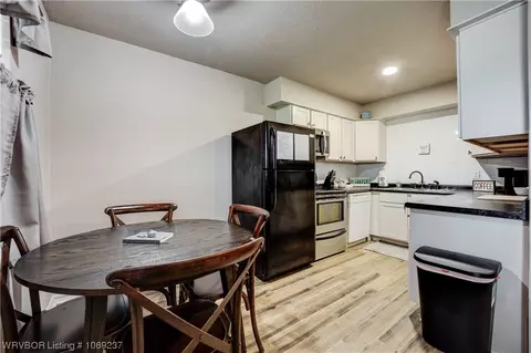 Kitchen - 3107 Harmony Rd, Alma, AR 72921 photo 1 of 7
