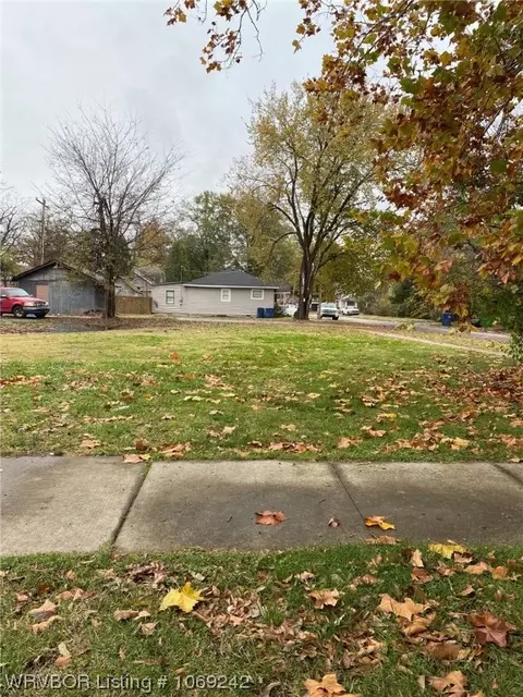 600 17th St, Fort Smith, AR 72901