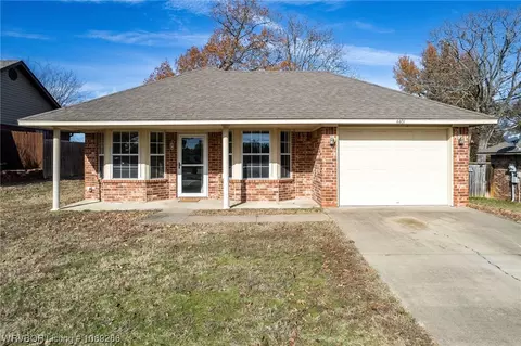 4401 Elm St, Van Buren, AR 72956