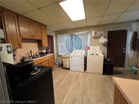 2441 N 27th St, Fort Smith, AR 72904 photo 9