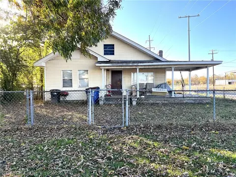 2441 N 27th St, Fort Smith, AR 72904