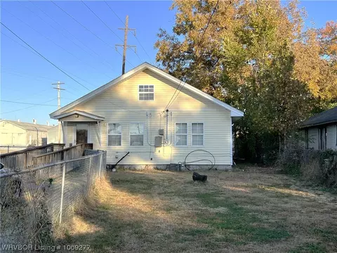 2441 N 27th St, Fort Smith, AR 72904 photo 5