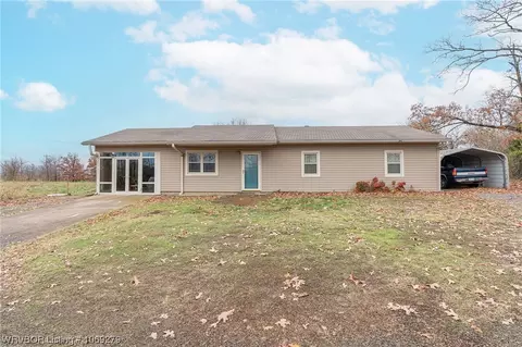 473237 E 1097 Rd, Muldrow, OK 74948