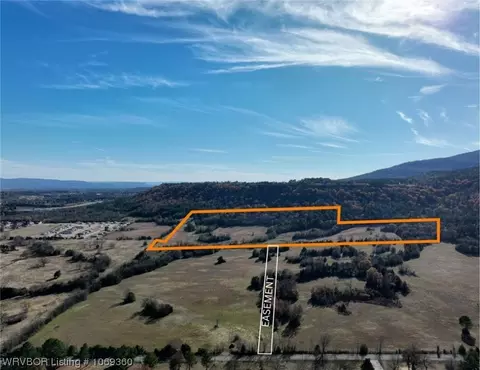 050 Coggins Rd, Poteau, OK 74953