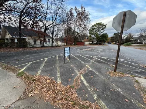 2423 Dodson Ave, Fort Smith, AR 72901