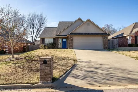 Exterior - 317 Skagway Ln, Barling, AR 72923 photo 8 of 8