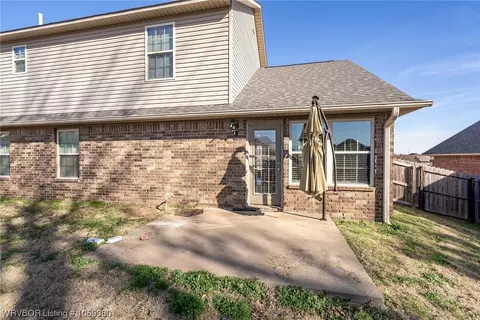 Exterior - 317 Skagway Ln, Barling, AR 72923 photo 6 of 8