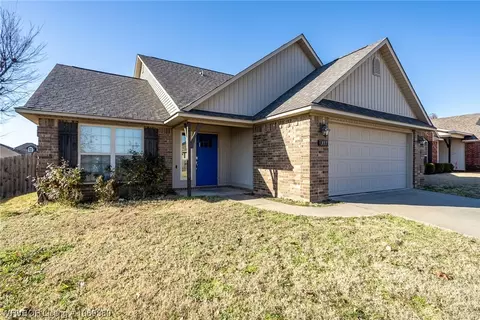 Exterior - 317 Skagway Ln, Barling, AR 72923 photo 7 of 8