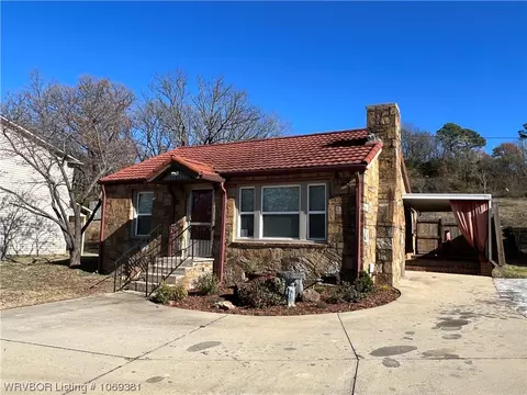 3833 Old Jenny Lind Rd, Fort Smith, AR 72901 photo 4