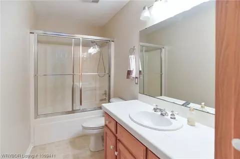 Bath - 2411 L St, Barling, AR 72923 photo 3 of 3