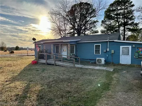 Exterior - 2407 N Hwy 253, Lavaca, AR 72941 photo 2 of 6