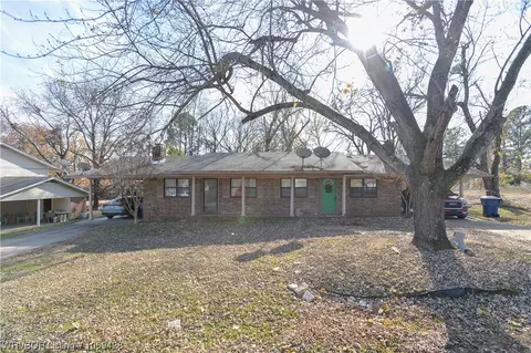 4900-4902 Summit St, Fort Smith, AR 72903 photo 2