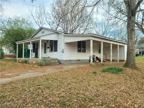 290 S Broadway Ave, Booneville, AR 72927