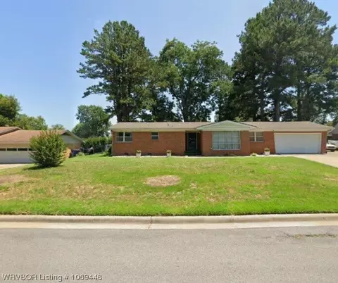 5820 Chippewa, Fort Smith, AR 72904 photo 1
