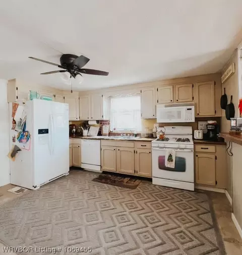 26935 Caughron Rd, Cameron, OK 74932 photo 17