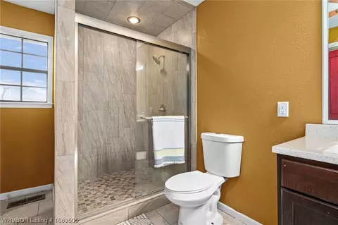 Bath - 8707 Jackson St, Fort Smith, AR 72903 photo 3 of 7