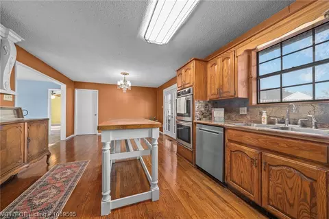 Kitchen - 8707 Jackson St, Fort Smith, AR 72903 photo 1 of 4