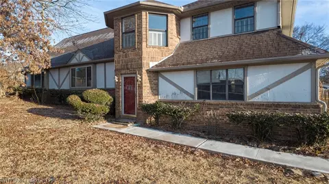 Exterior - 8707 Jackson St, Fort Smith, AR 72903 photo 2 of 9