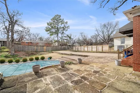 Exterior - 2814 Reeder St, Fort Smith, AR 72901 photo 3 of 5