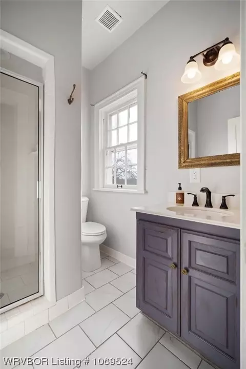 Bath - 2814 Reeder St, Fort Smith, AR 72901 photo 3 of 7