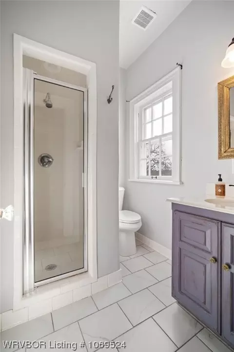 Bath - 2814 Reeder St, Fort Smith, AR 72901 photo 4 of 7