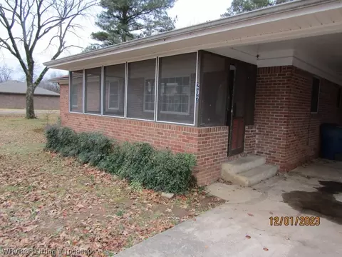 207 S Gregg Ave, Mansfield, AR 72944 photo 2