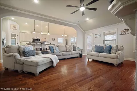 2704 Carly Dr, Lavaca, AR 72941 photo 3