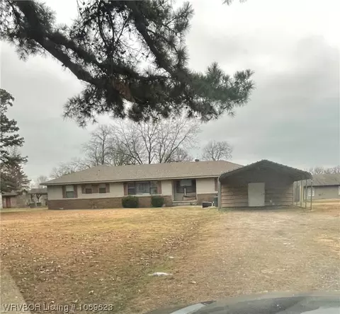1411 Highway 64, Alma, AR 72921