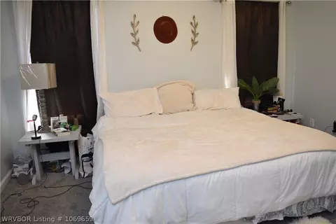 Bedroom - 607 Windbrook Ct, Fort Smith, AR 72908 photo 8 of 8