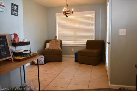 Living - 607 Windbrook Ct, Fort Smith, AR 72908 photo 9 of 9