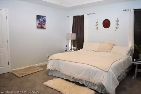 Bedroom - 607 Windbrook Ct, Fort Smith, AR 72908 photo 7 of 8