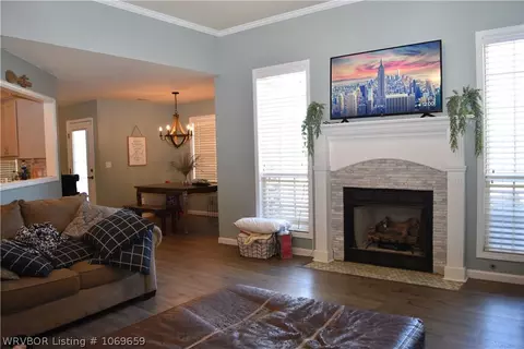 Bedroom - 607 Windbrook Ct, Fort Smith, AR 72908 photo 1 of 8